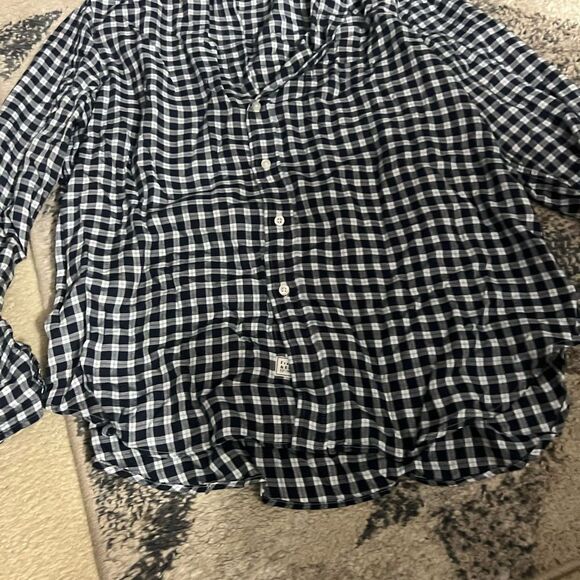 Frank & Eileen “Eileen” button down small - Picture 9 of 12